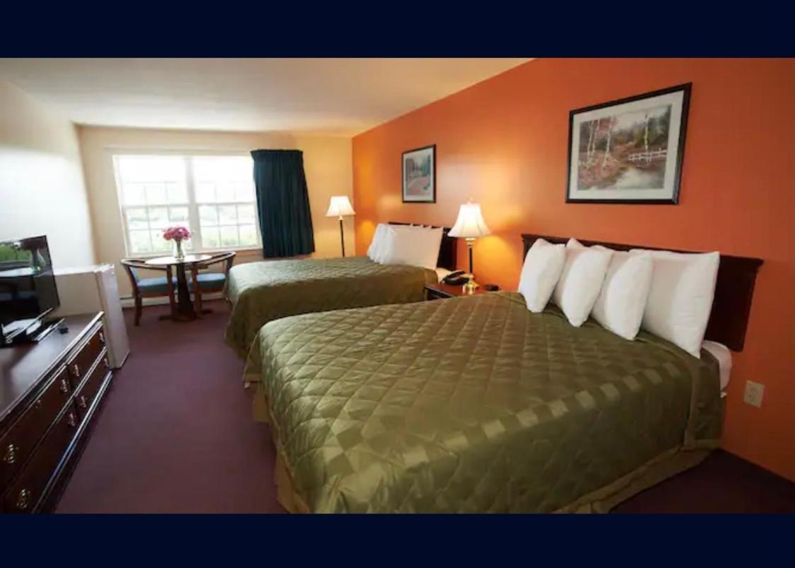 Coos Motor Inn ランカスター エクステリア 写真