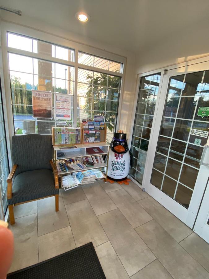 Coos Motor Inn ランカスター エクステリア 写真